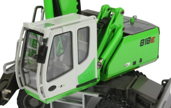 Sennebogen 818E Material Handler